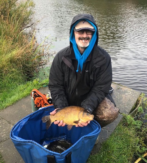 John with a cracking Crucian from peg 2. This was part of his winning catch (17lb 15oz) in the second match of the winter series 2018. 21/10/2018