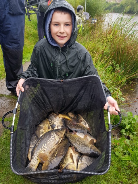 Cain wins the last match of the 2018 season to take the Junior League title. This great net of carp was from peg 7 on paste, in heavy rain throughout the match. 08/09/2018